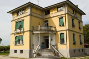 Отель Hotel Liberty  Спрезиано